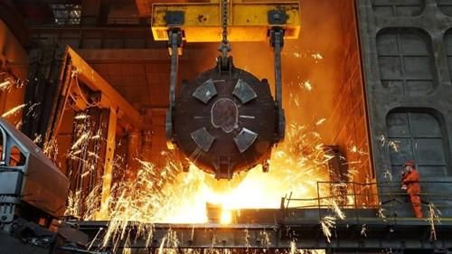 Nhu cầu thép yếu theo mùa đang gây áp lực lên giá nguyên liệu sản xuất.