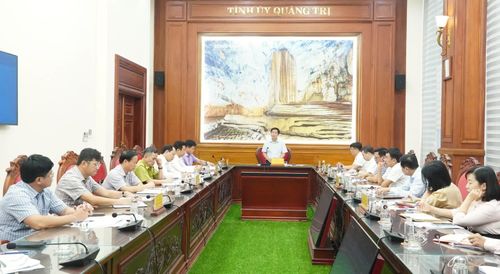 Đồng chí Nguyễn Văn Phương, Bí thư Tỉnh ủy kết luận buổi làm việc - Ảnh: Q.V