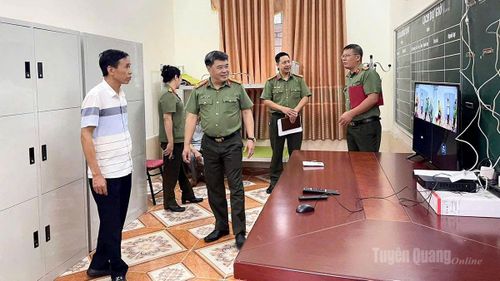 Siết chặt, đảm bảo an ninh, chống gian lận trong thi cử tại các điểm thi.