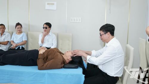 Hội thi tay nghề giỏi về bấm huyệt dành cho người khiếm thị.