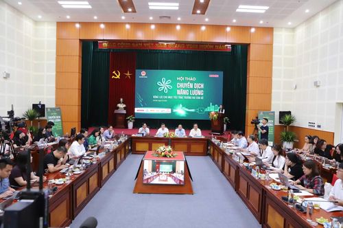 Việc cung cấp đủ điện cho phát triển kinh tế xã hội đóng vai trò hết sức quan trọng.
