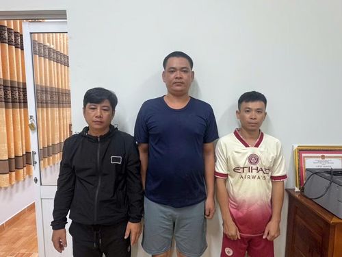 Các đối tượng Đỗ Khắc Trường, Đỗ Khắc Cường, Nguyễn Tấn Bền