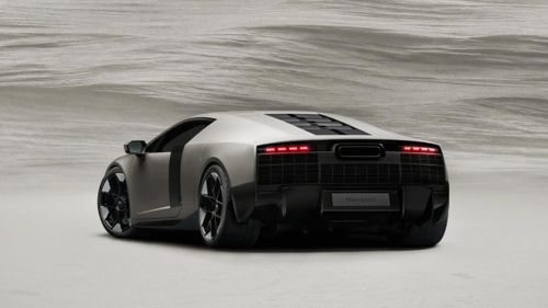 Thiết kế đuôi xe hybrid Audi Nuvolari. Ảnh: Audi