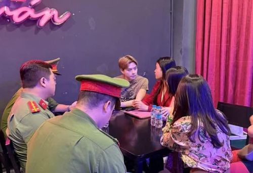 Việc kiểm tra các điều kiện kinh doanh giúp cơ sở tuân thủ đúng pháp luật và "gỡ vướng" trong quá trình hoạt động. Ảnh: PV