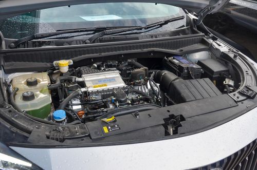 GAC GS3 Emzoom được trang bị động cơ xăng tăng áp 1.5L phun xăng trực tiếp, sản sinh công suất tối đa 174 mã lực, mô-men xoắn cực đại 270 Nm, kết hợp cùng hộp số ly hợp kép ướt 7 cấp. Hãng cho biết GS3 Emzoom có thể tăng tốc 0-100 km/h trong 8 giây, tốc độ tối đa đạt được là 190 km/h.