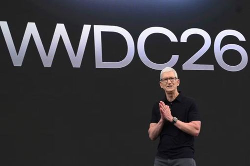 Chính vì vậy, WWDC 2026 không chỉ đơn thuần là hội nghị dành cho nhà phát triển mà còn được xem như cột mốc khép lại “kỷ nguyên Tim Cook”, để lại nhiều cảm xúc cho người hâm mộ Apple và mở ra chương mới cho gã khổng lồ công nghệ trong giai đoạn chuyển giao lãnh đạo sắp tới.s