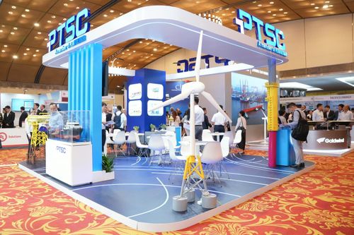 Hệ thống bãi cảng, cơ sở chế tạo và dịch vụ hậu cần biển của PTSC được thiết kế để chế tạo, hạ thủy chân đế, giàn khoan và các kết cấu biển nặng hàng chục nghìn tấn - tương đồng với yêu cầu của chuỗi cung ứng điện gió ngoài khơi hiện đại (Ảnh: Quang Long)