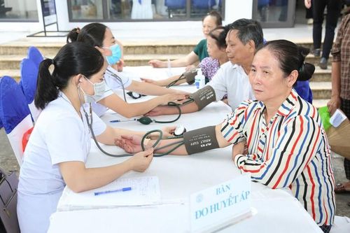 Mỗi kết quả khám sức khỏe phải trở thành một mảnh ghép trong bức tranh sức khỏe của từng người dân. Ảnh: chinhphu.vn