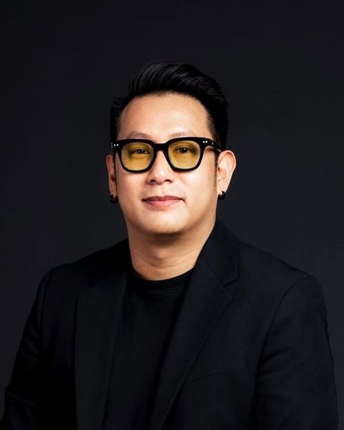  Trung Hưng cho biết nội dung bài đăng chủ yếu phản ánh câu chuyện và những suy nghĩ cá nhân của anh, không đại diện cho toàn bộ câu chuyện của thương hiệu. 