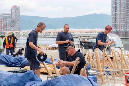 Đội Italia cũng đang bước vào giai đoạn hoàn thiện cuối cùng với khoảng 75% khối lượng công việc đã được triển khai