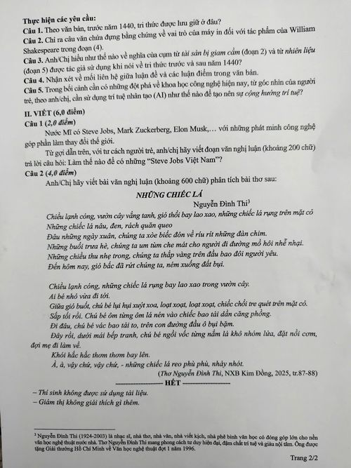 Đề Văn sáng 11-6. Ảnh: PHAN THẢO