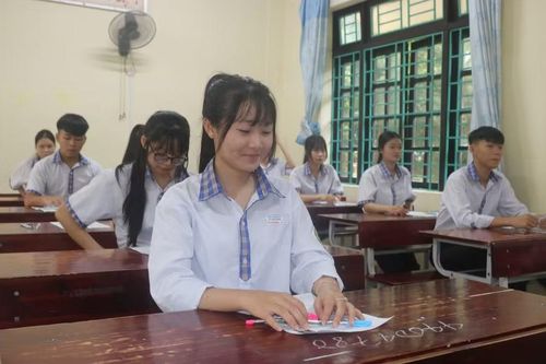Thí sinh Quảng Trị bước vào môn Toán với tâm lý thoải mái và quyết tâm cao.