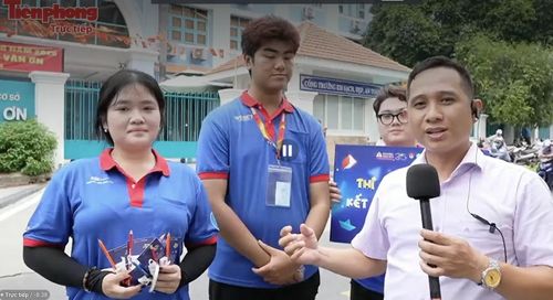 Phóng viên Nguyễn Dũng ghi nhận tại điểm thi.