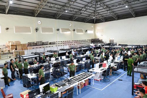 Công an tỉnh Phú Thọ bóc gỡ đường dây lừa đảo công nghệ cao có nguồn gốc từ Campuchia. Ảnh: CACC