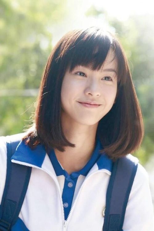 Debut vai Lý Nhị trong phim Tai Trái.