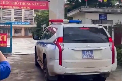 Với sự hỗ trợ của lực lượng CSGT Lâm Đồng, em L.T.L đã lấy được giấy tờ tùy thân và quay lại điểm thi đúng giờ
