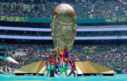  Mexico trở thành quốc gia đầu tiên 3 lần tổ chức lễ khai mạc World Cup, lần trước là vào các năm 1970 và 1986. Ảnh: Reuters. 