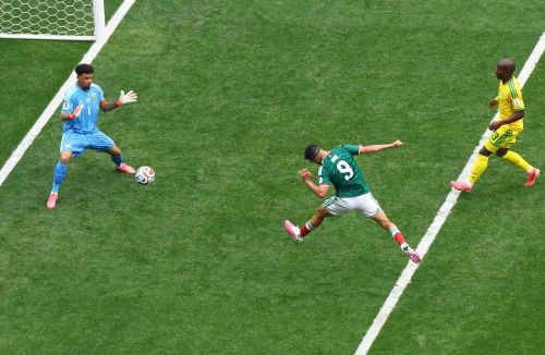 Jimenez tỏa sáng trong màu áo tuyển Mexico ở trận khai mạc World Cup 2026.