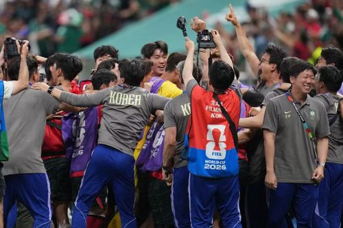Đây là chiến thắng quan trọng để mở toang cánh cửa vào vòng 16 đội cho đại diện châu Á.