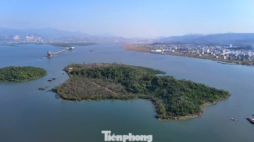Dự án Khu du lịch Hòn Gạc nằm trên địa bàn phường Cao Xanh.