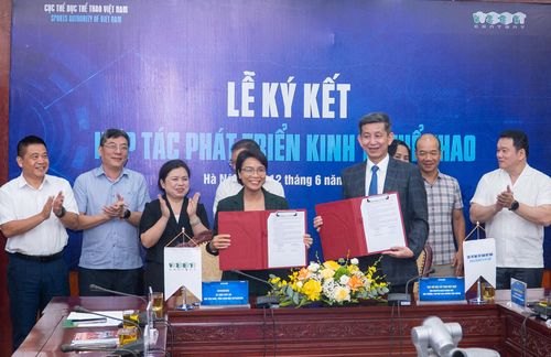Cục TDTT và Vietcontent ký hợp tác thúc đẩy kinh tế thể thao Việt Nam.
