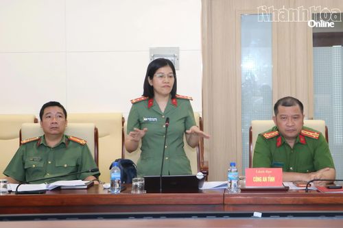  Các đại biểu dự họp phát biểu góp ý đề án. 