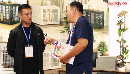 Các DN xuất khẩu nội thất cần chuyển sang tư duy “bán sản phẩm khách hàng cần”, đồng thời tăng cường xây dựng, bảo hộ thương hiệu và năng lực quản trị dữ liệu.