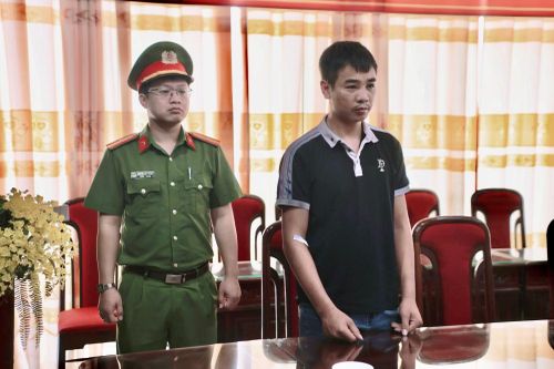 Đối tượng Đỗ Đình Dũng tại cơ quan Công an.