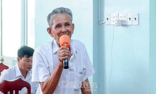 Ông Mai Văn Vĩ, cử tri Khóm 13A đề nghị chú trọng xây dựng cầu giao thông nối liền nhiều tuyến đường, thuận lợi cho nhân dân đi lại.