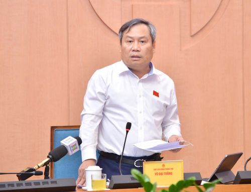 Chủ tịch UBND thành phố Hà Nội Vũ Đại Thắng phát biểu tại phiên thảo luận Tổ chiều 12-6. Ảnh: Viết Thành