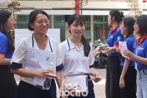 Bộ GD&ĐT sẽ công bố kết quả thi tốt nghiệp THPT năm 2026 vào lúc 8h ngày 1/7. Ảnh: Ngọc Thuận.