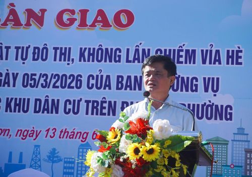 Ông Nguyễn Hòa, Chủ tịch UBND phường Ngũ Hành Sơn yêu cầu không để xảy ra tái lấn chiếm; không để vi phạm kéo dài, tái phạm nhiều lần mà không xử lý. Ảnh: Như Ý.