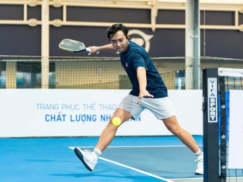 Chính sức hút từ các giải đấu chuyên nghiệp, tiền thưởng lớn và môi trường cạnh tranh cao khiến tay vợt quyết định trở về nước gắn bó lâu dài.