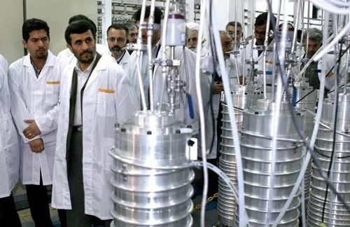  Bên trong cơ sở làm giàu uranium Natanz vào năm 2008. Ảnh: Reuters. 