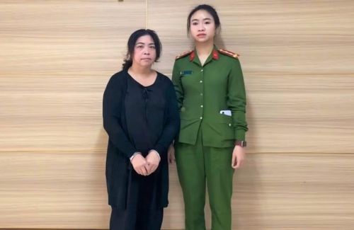 Bà Lê Đình Thanh Dung tại cơ quan điều tra.