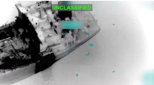 Theo CENTCOM, tính từ khi chiến dịch phong tỏa bắt đầu ngày 13/4, lực lượng Mỹ đã vô hiệu hóa 9 tàu không tuân thủ lệnh phong tỏa, đồng thời điều hướng thành công 135 tàu chấp hành chỉ thị của liên quân. Ngoài ra, 42 tàu vận chuyển hàng viện trợ nhân đạo cũng được phép tiếp tục hành trình. 