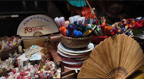 Không gian xưởng quạt nhà nghệ nhân Nguyễn Thị Tuấn. Ảnh: Trà Giang