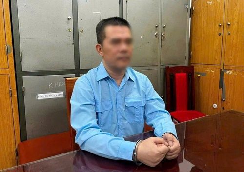 Bùi Huỳnh Bích Ngọc (Ngọc Sùi) tại Cơ quan điều tra.