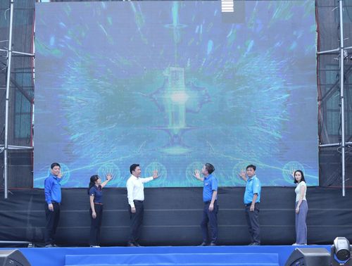 Khai mạc Ngày hội “Thanh niên công nhân - Lan tỏa năng lượng tích cực” năm 2026 tại TP.HCM.