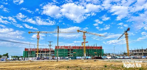 Xây dựng khu đô thị tại phường Vinh Lộc, Nghệ An. Ảnh: Thành Duy