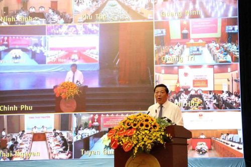 Bộ trưởng Bộ Xây dựng Trần Hồng Minh.