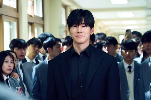 Những màn đối đầu trực diện cùng cách xử lý quyết liệt của Na Hwa Jin tạo nên sức hút đặc biệt cho bộ phim.