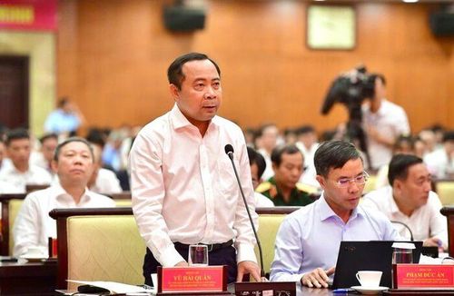 Bộ trưởng Bộ Khoa học và Công nghệ (KH&amp;CN) Vũ Hải Quân cho rằng, TPHCM cần đẩy mạnh chuyển đổi số trong khu vực doanh nghiệp nhỏ và vừa