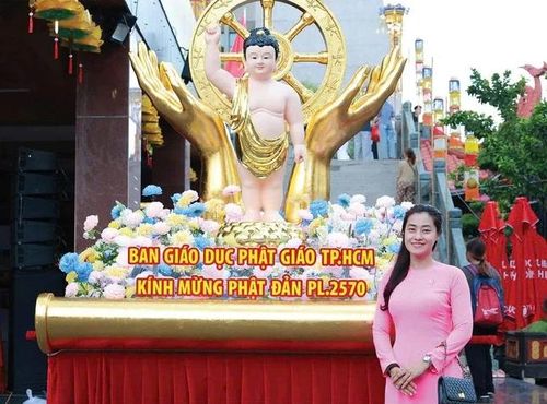 Chị Như Ý