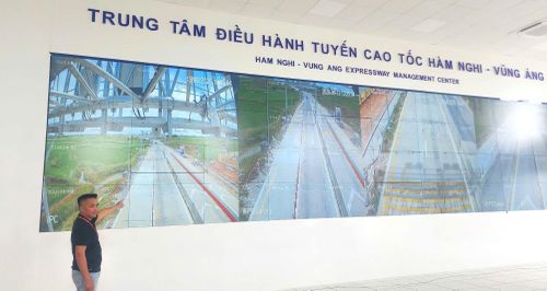 Hệ thống ITS và ETC trên các tuyến cao tốc qua Hà Tĩnh sẽ hoàn thành, đưa vào khai thác trước ngày 25/6. Sau giai đoạn vận hành thử và hoàn thiện liên thông dữ liệu, việc tổ chức thu phí chính thức dự kiến bắt đầu từ ngày 15/7.
