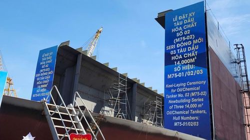 Đặt ky đóng mới tàu dầu hóa chất có dung tích chở hàng 14.000m³, ký hiệu thiết kế M75-02. .