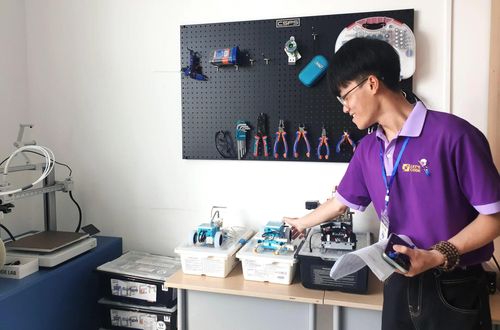 Một trong những thiết bị vòng Chung kết bảng MATCH thi trên sa bàn.