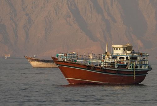  Eo biển Hormuz - tuyến vận tải năng lượng quan trọng bậc nhất thế giới được dự báo chưa thể trở về với mật độ như trước ngay lập tức. Ảnh: Reuters. 