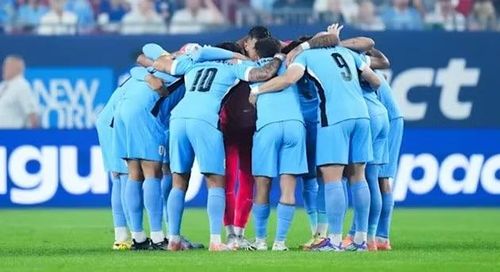 Trong khi đó, Uruguay là một đội bóng mạnh của Nam Mỹ, từng 2 lần vô địch World Cup.