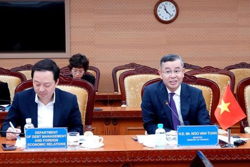 Bộ trưởng Ngô Văn Tuấn phát biểu tại buổi làm việc. Ảnh: MOF